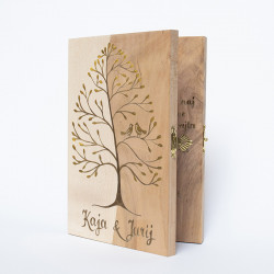 Lesena poročna čestitka